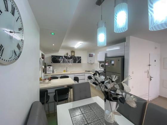 משה ובר 6 (אפרידר)