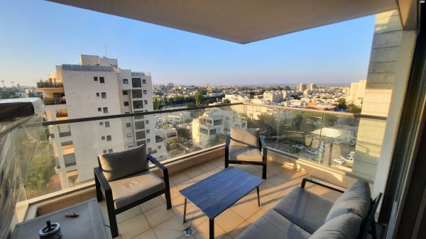 מאיר אריאל 13 (קרית האמנים)