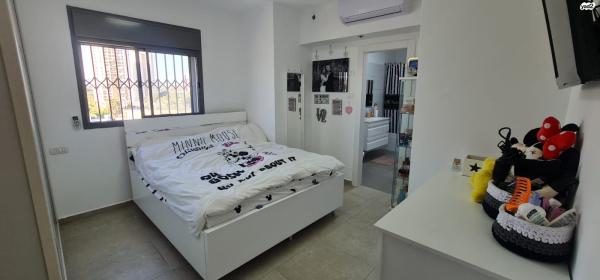 חיים וייצמן 86 (קרית עבודה)