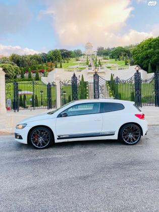 פולקסווגן שירוקו (2011)