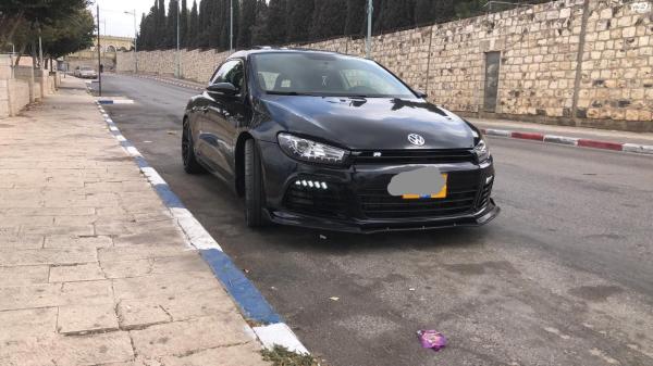 פולקסווגן שירוקו (2013)