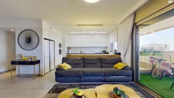 אבן חן 2 (נווה ים)