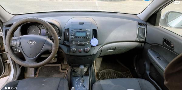 יונדאי i30 (2008)