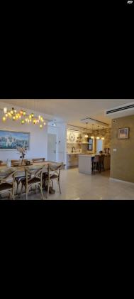 הרמן חיים קאופמן 8 (שעריים מזרחי)