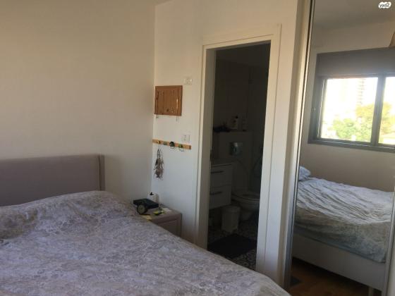 עציון 8 (יד לבנים)