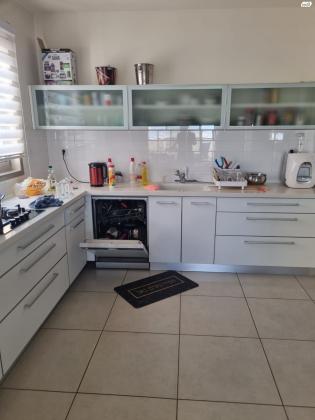 אבן חן 2 (נווה ים)