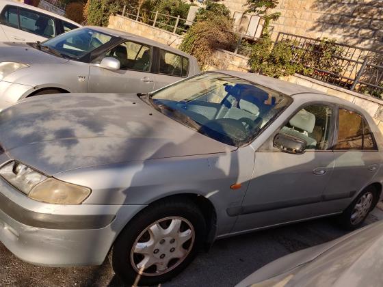 מאזדה 626 (2000)