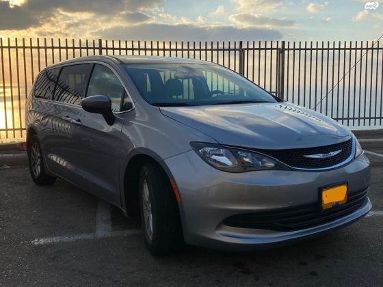 קרייזלר פסיפיקה (2018)