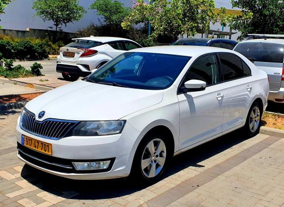 סקודה ראפיד (2016)