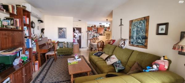 שדרות בן צבי 87 (רמת ידין)