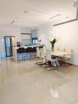 יצחק למדן 15 (שכונה ב)