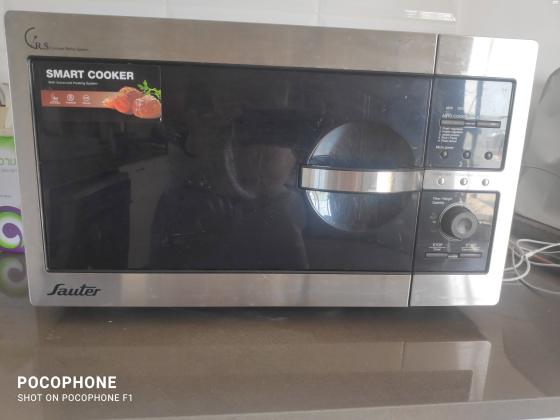 מיקרוגל מבית SAUTER בעל נפח של 26 ליטר