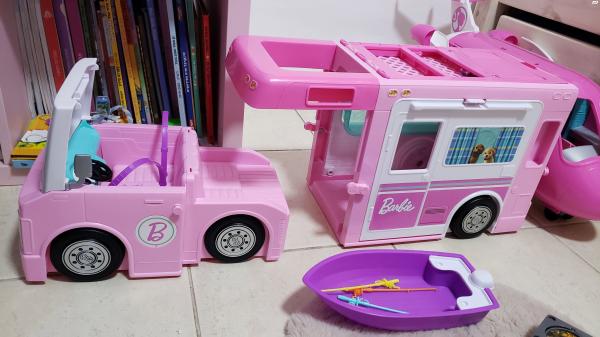 קרוואן ברבי מהמם שנקנה ליום