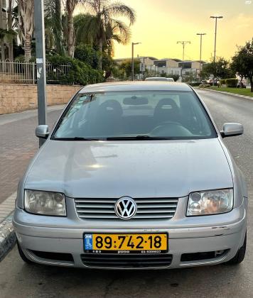 פולקסווגן בורה (2000)