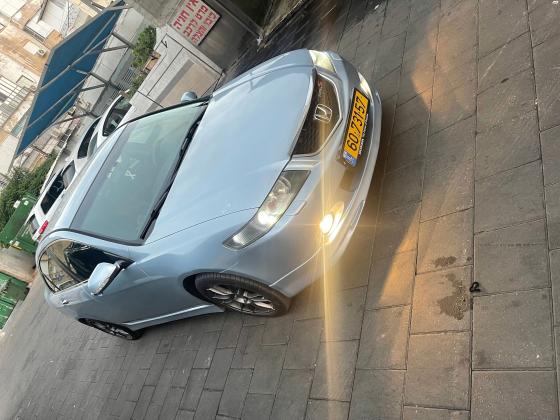 הונדה אקורד (2005)