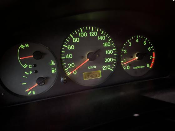 מאזדה 323 לאנטיס (1999)