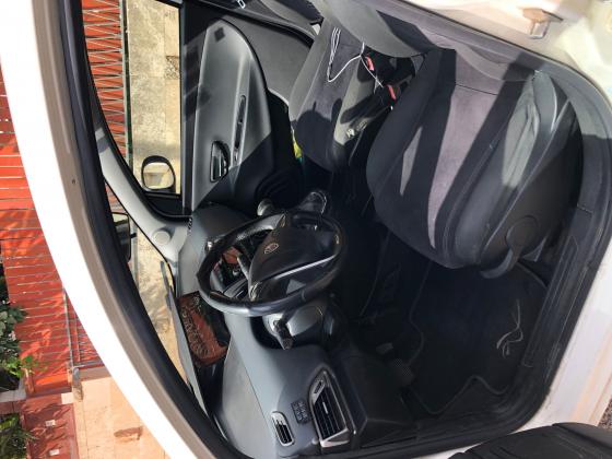 לנצ'יה אפסילון (2011)