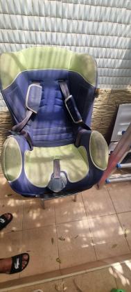 כיסא בטיחות לרכב לתינוק עד