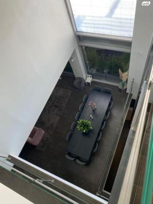 דוד אויסטרך 10 (הגוש הגדול)