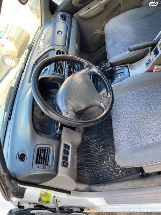 סובארו אימפרזה גרנד לאונה (2000)