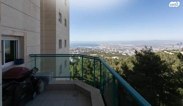 מנדל זינגר 15 (סביוני הכרמל)