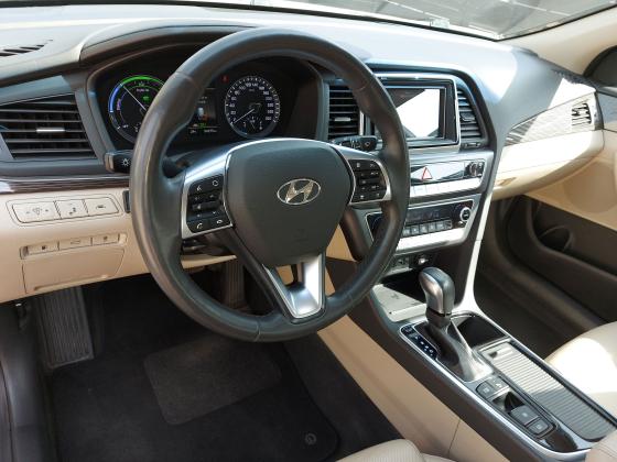 יונדאי סונטה הייבריד (2018)