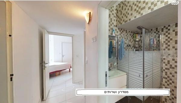 יהושע רבינוביץ 72 (קרית בן גוריון)