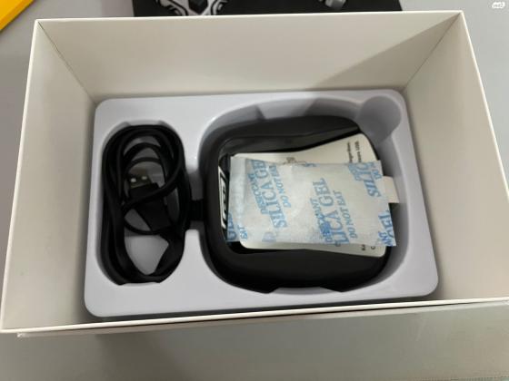 מקסים ושובב, COZMO הוא רובוט