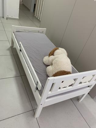 מיטת מעבר איקאה במצב ממש