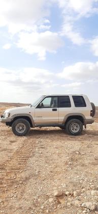 איסוזו טרופר קצר (2001)