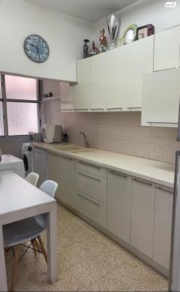 דב פרידמן 7 (הבורסה)