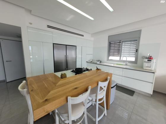 ביכורי ענבים 26 (ברנע ב)