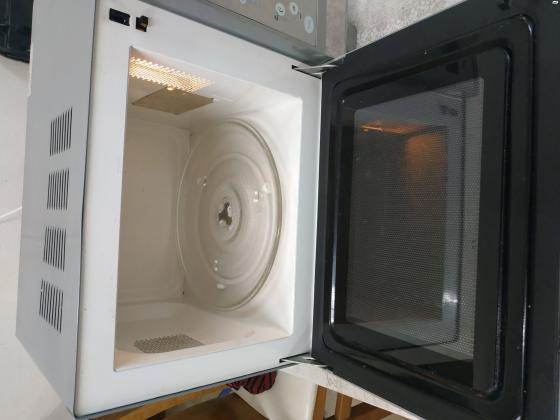 מיקרוגל דיגיטלי קנדי