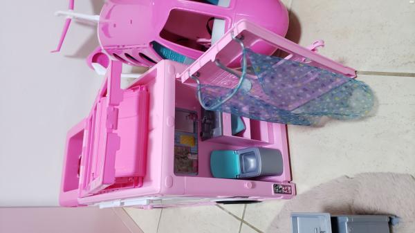 קרוואן ברבי מהמם שנקנה ליום