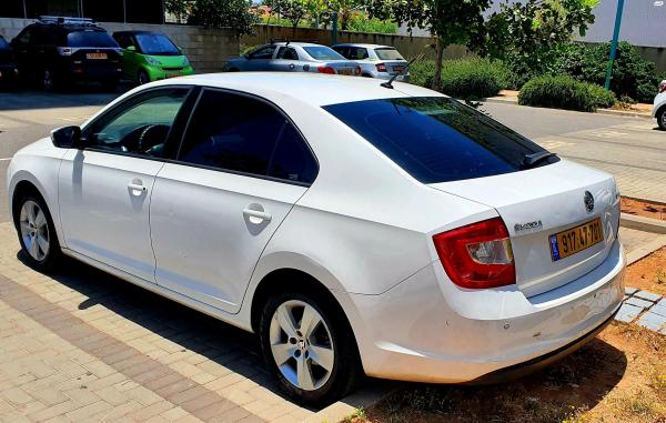 סקודה ראפיד (2016)