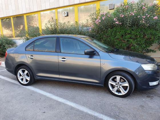 סקודה ראפיד (2014)