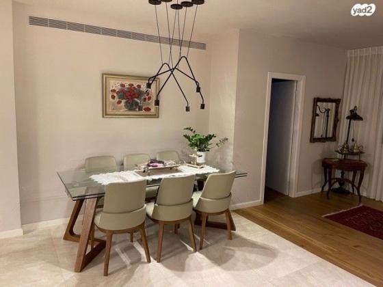 שייקה אופיר 14 (פסגות אפק)