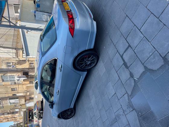 הונדה אקורד (2005)