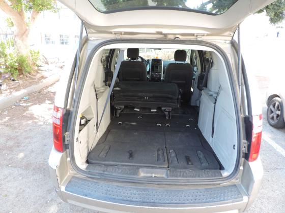 דודג' גראנד קראוון (2011)