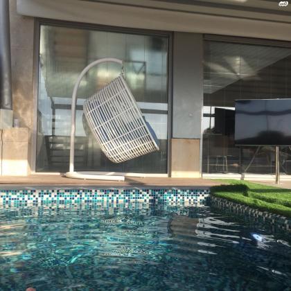 דוד אויסטרך 10 (הגוש הגדול)