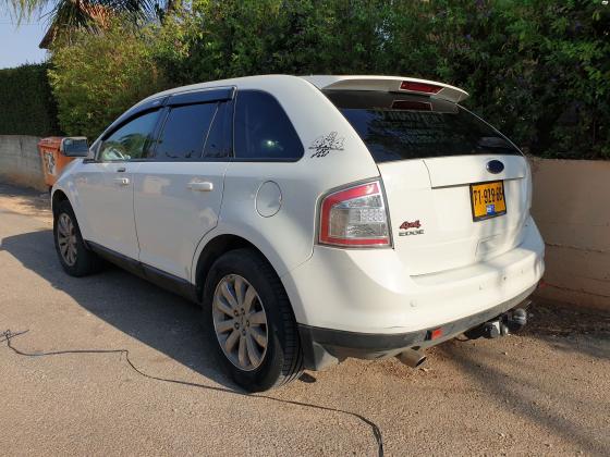 פורד אדג' / EDGE (2010)