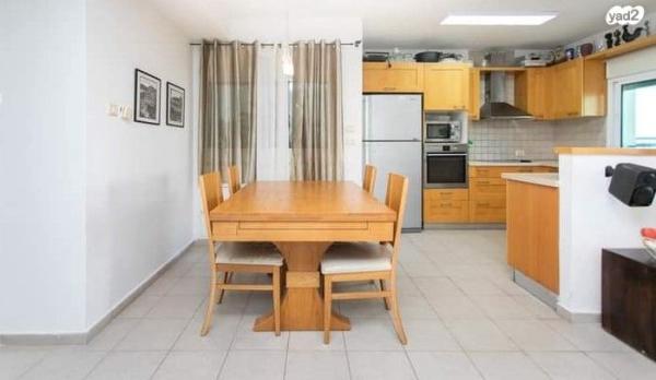 מנדל זינגר 15 (סביוני הכרמל)