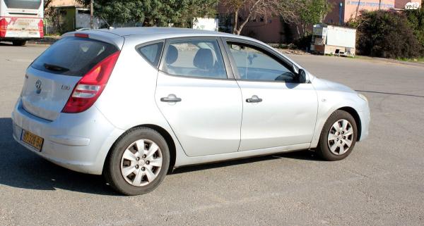 יונדאי i30 (2008)