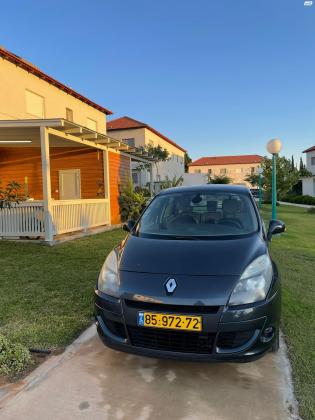 רנו סניק דור 3 (2009-2014) (2011)