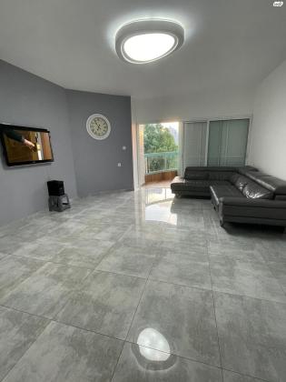 דוד אלעזר 69 (קריית שרת)