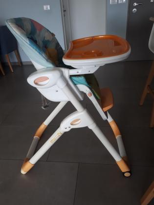 כסא אוכל לתינוק, של חברת אינפנטי
