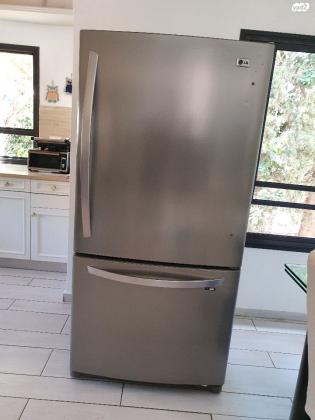 מקרר בנפח 654 ליטר LG