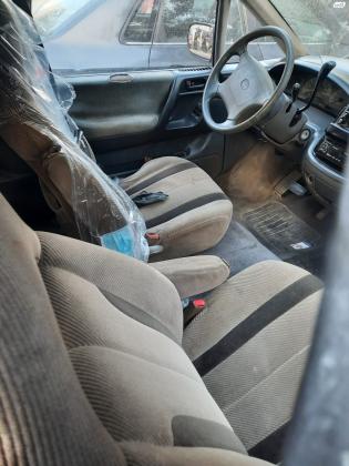 טויוטה פריוויה (1992)