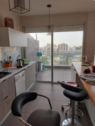 חנה רובינא 21 (מרכז)