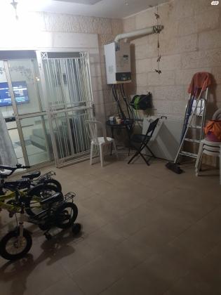 יורי שטרן 16 (פסגת זאב מזרח)